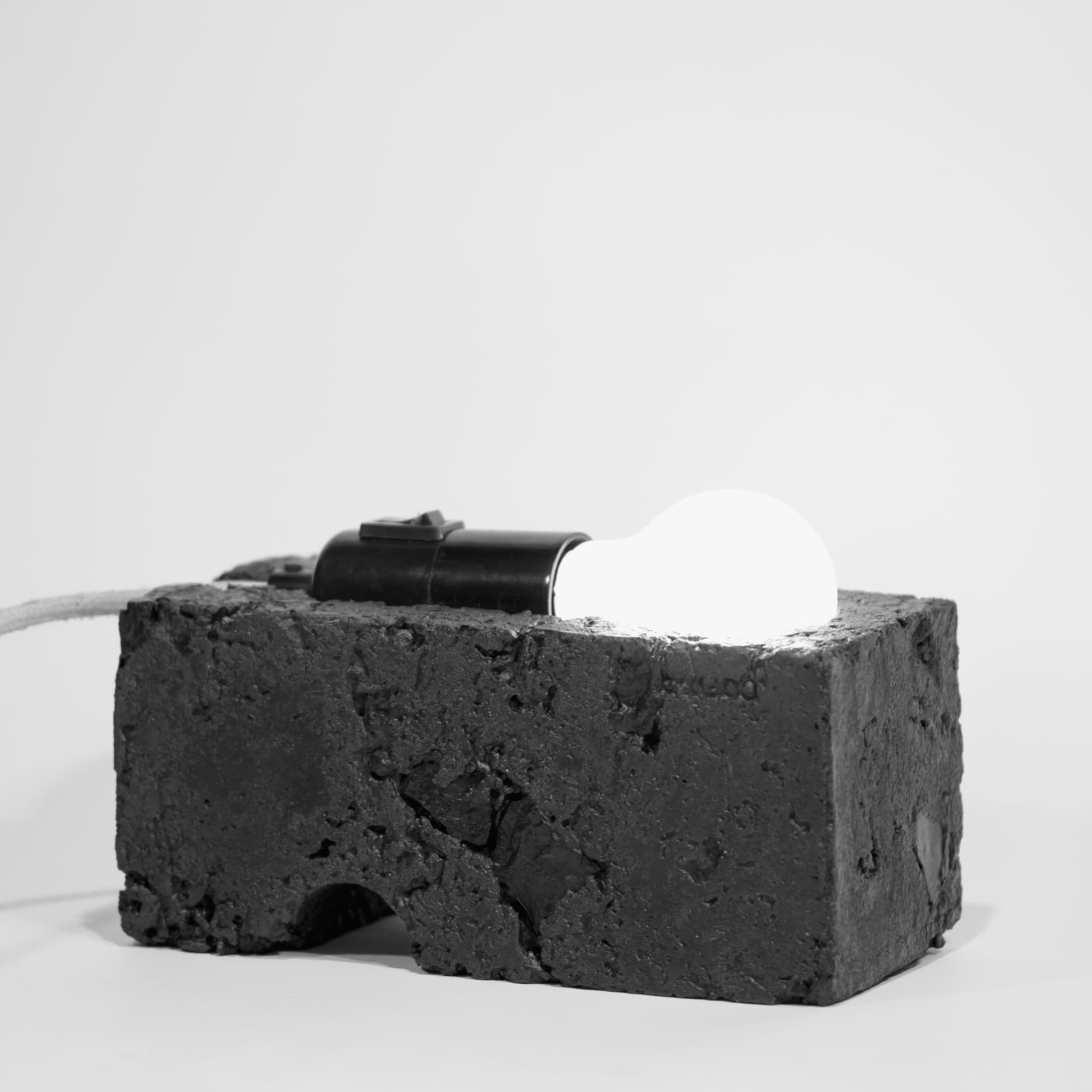  “Cofit-20” Concrete Table Lamp by Atelier Haute Cuisine 
