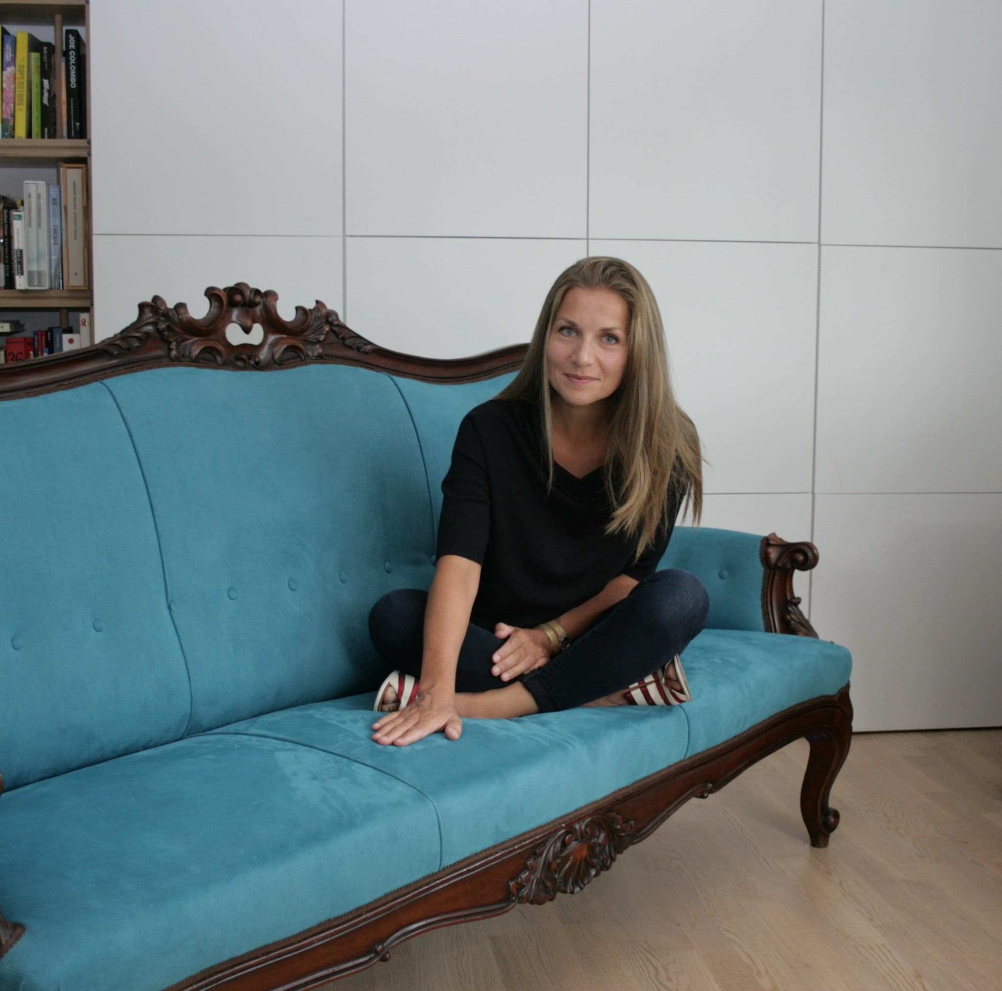 Sofa Giuliana, ReDesign project, with new Alcantara polstery, year 2019, produced in Prato, Italy