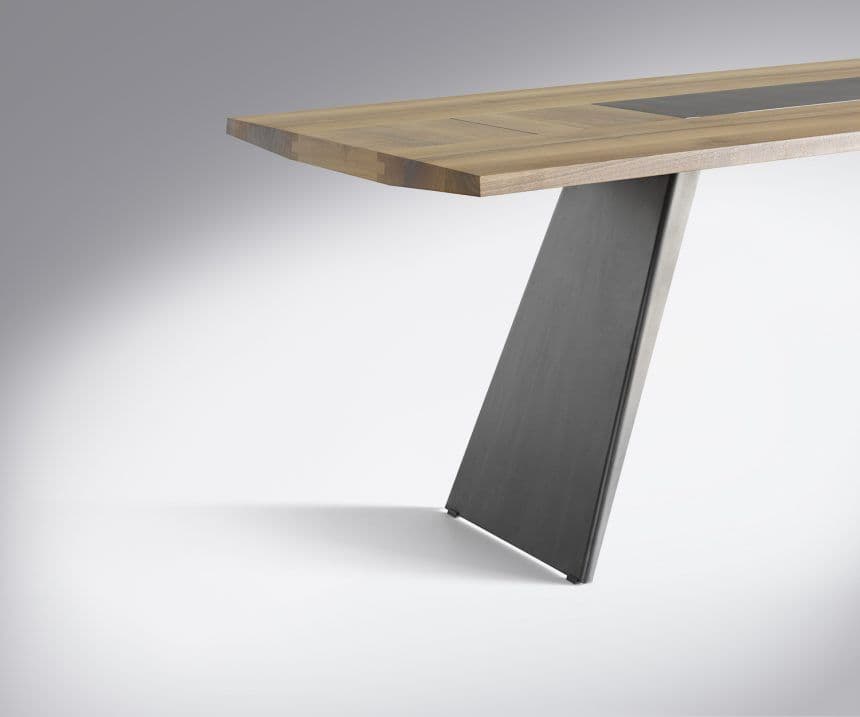 Table Andante, year 2018, Schmidinger Möbelbau, Vorarlberg, Austria - Photo: Adolf Bereuter