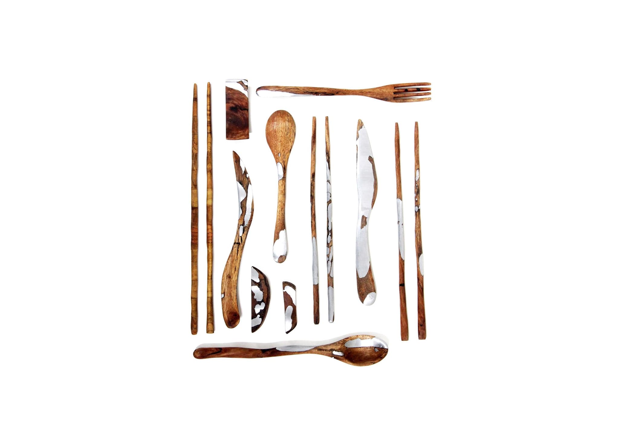 The Alliance collection is inspired by the Japanese technique of "kintsugi"