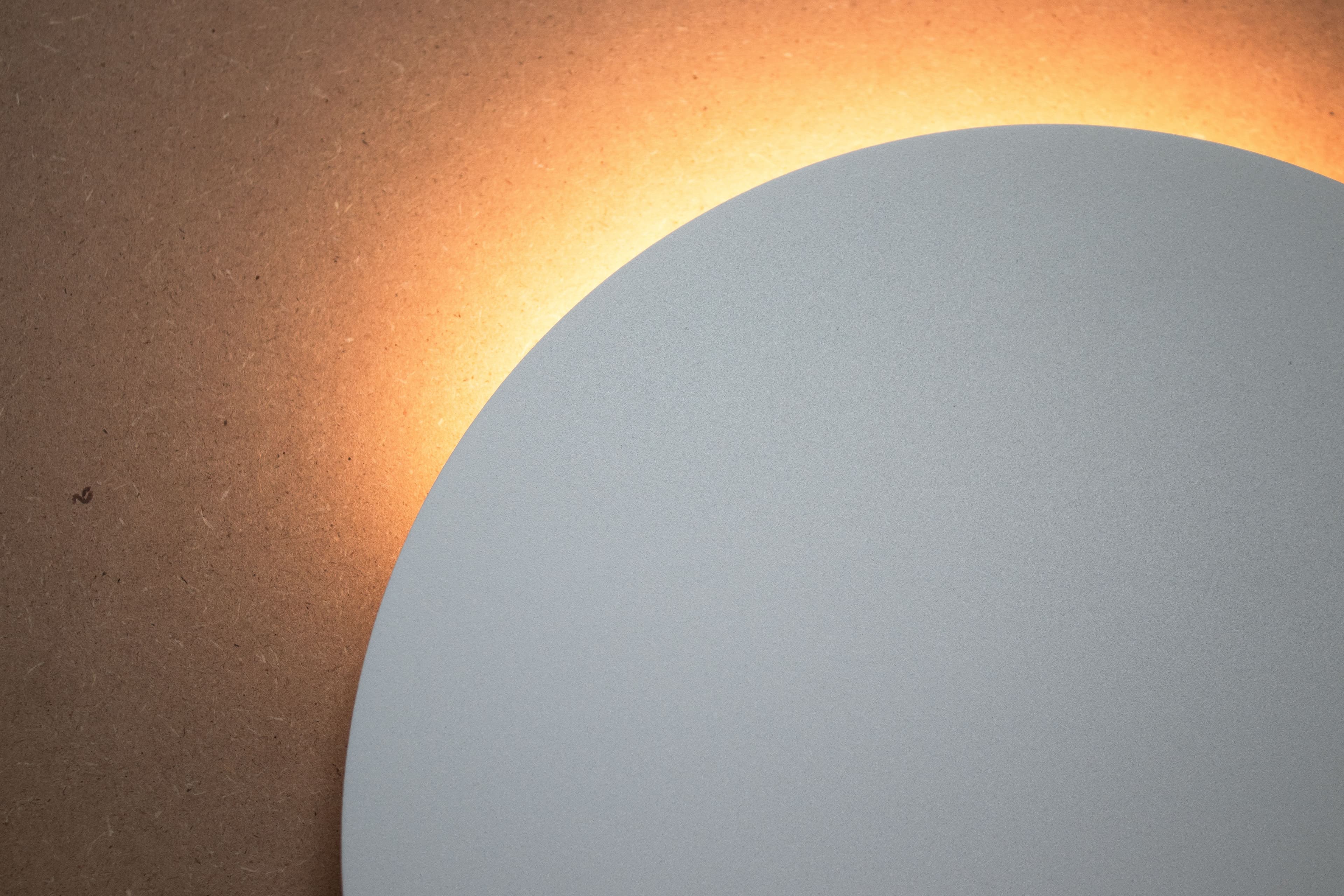 Nadja Schulze: the joyful lightness of light