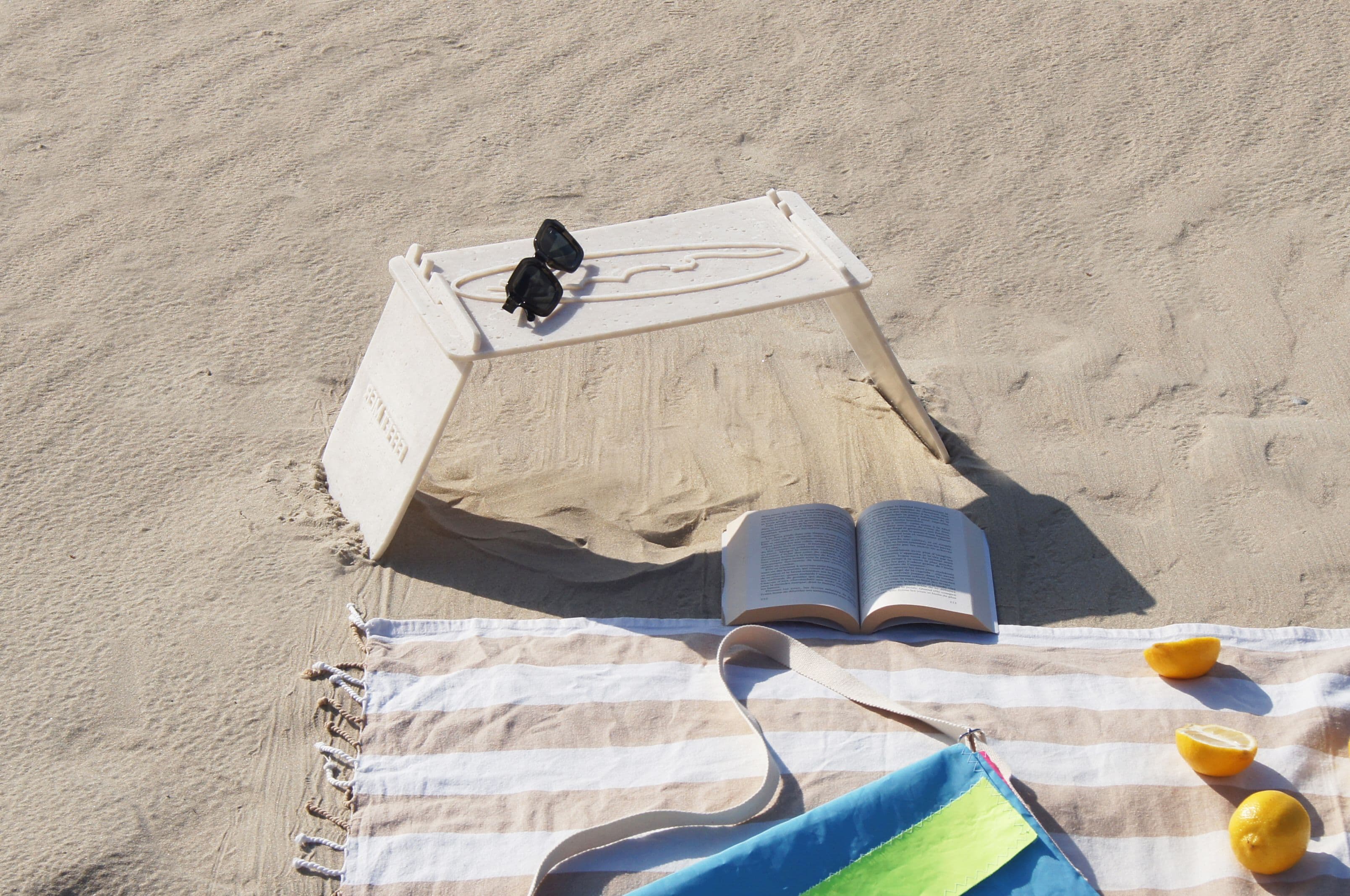 Project "Effet Mer": art with recycled plastics