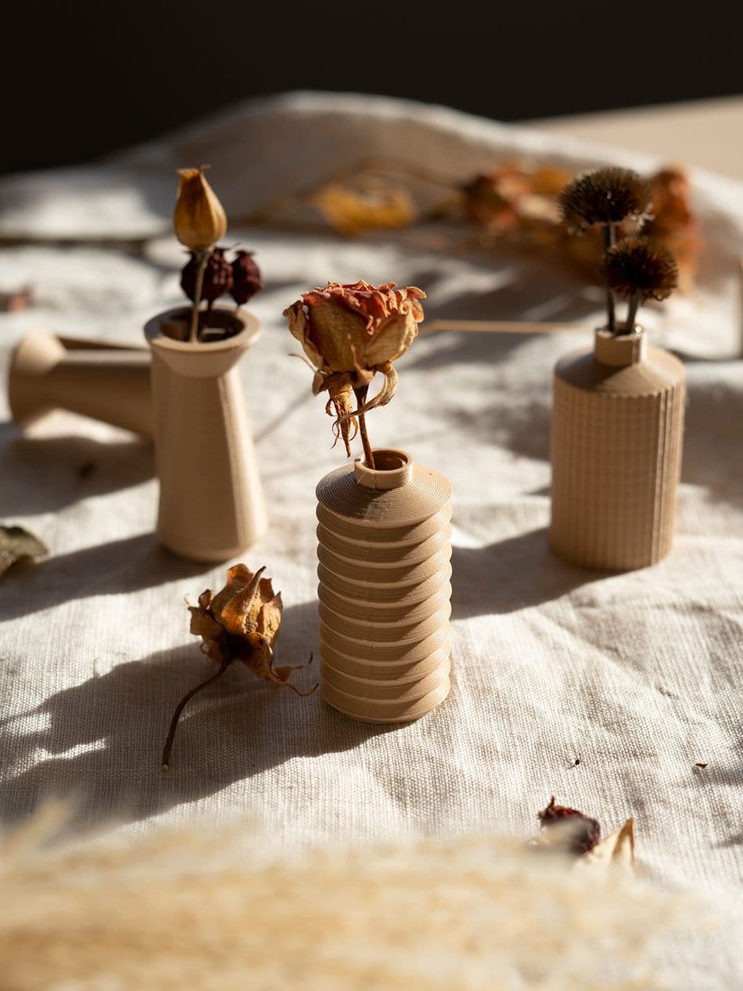 The Tiny Three - 3D printed vases are made of biodegradable plastic (PLA) (Photo credit: @EveryOtherDay)