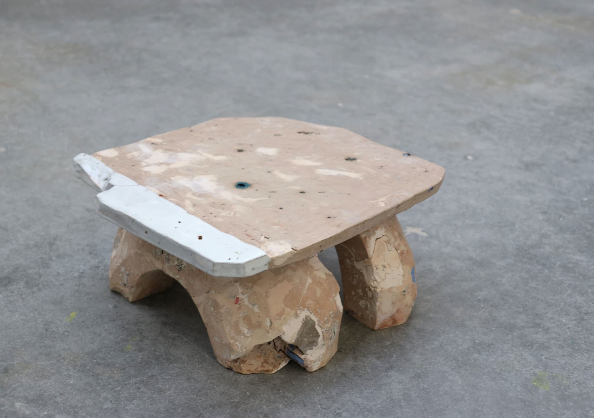 Work from eclaimed clay (Photo credit: @Chryssa Kotoula)