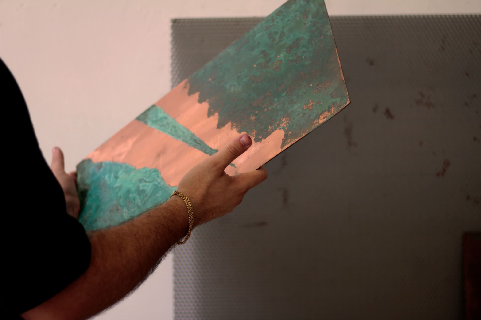 Giorgio Bena at his workshop (Photo credit: @Simona Zancato)