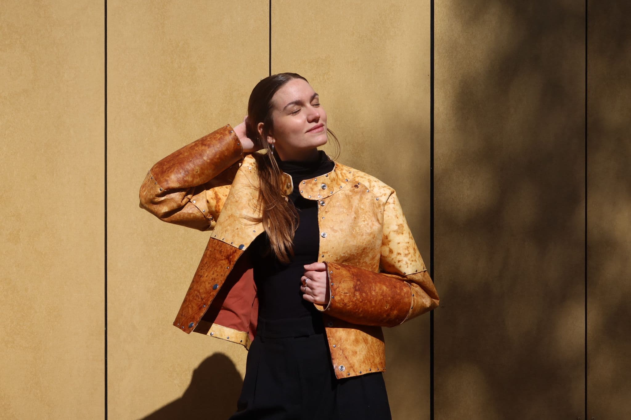 Fungal Forms: The Organic Canvas of Mycelium in Design and Sustainability by Annah-Ololade & Anouk Verstuyft