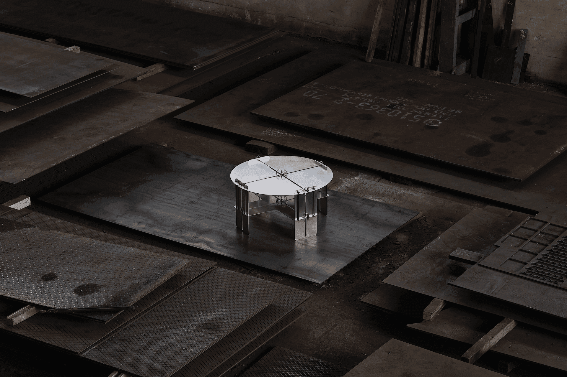 Giorgio Bena: The Minimal Radicalist in Metal Design