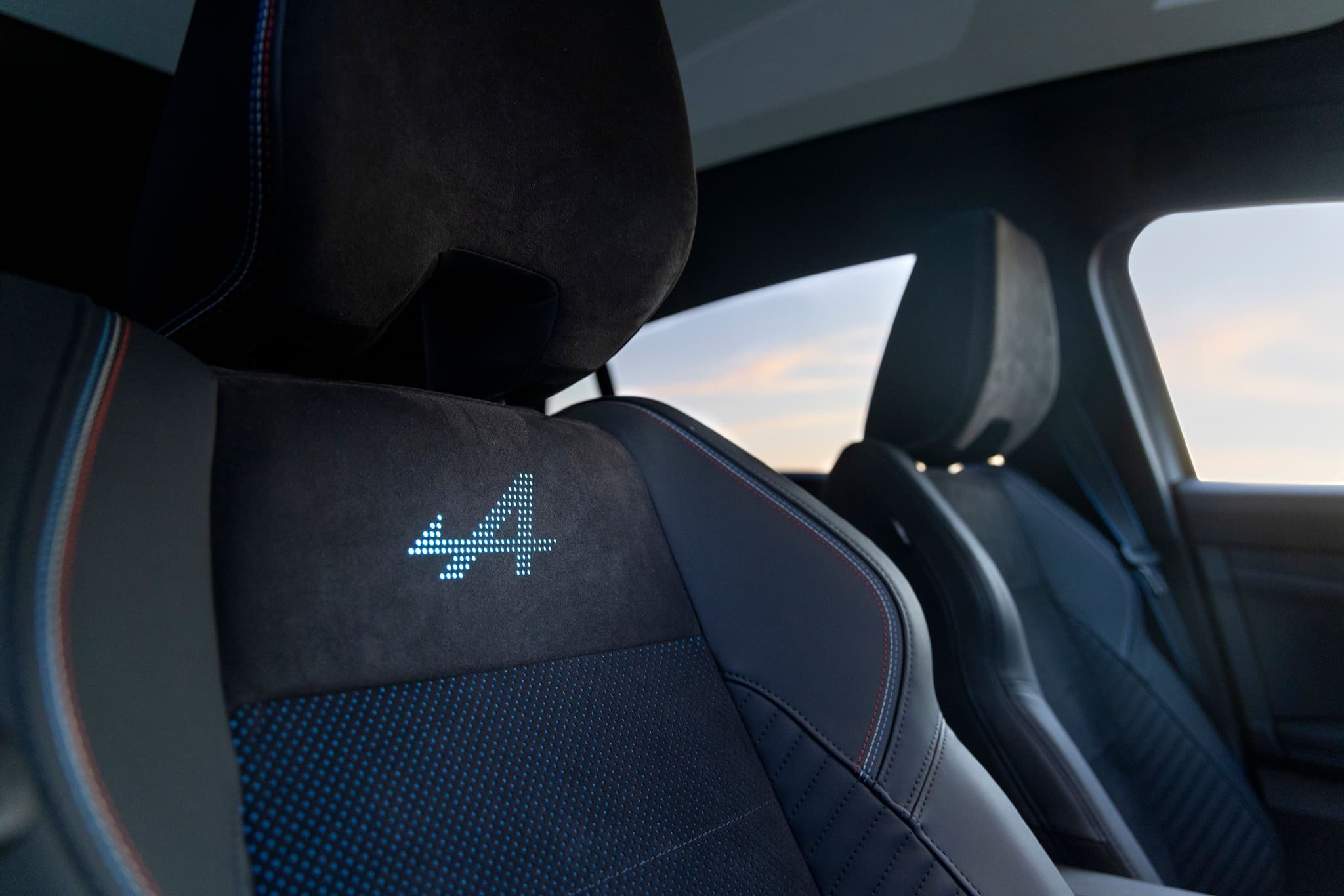 Renault Rafale E-Tech Hybrid Esprit Alpine