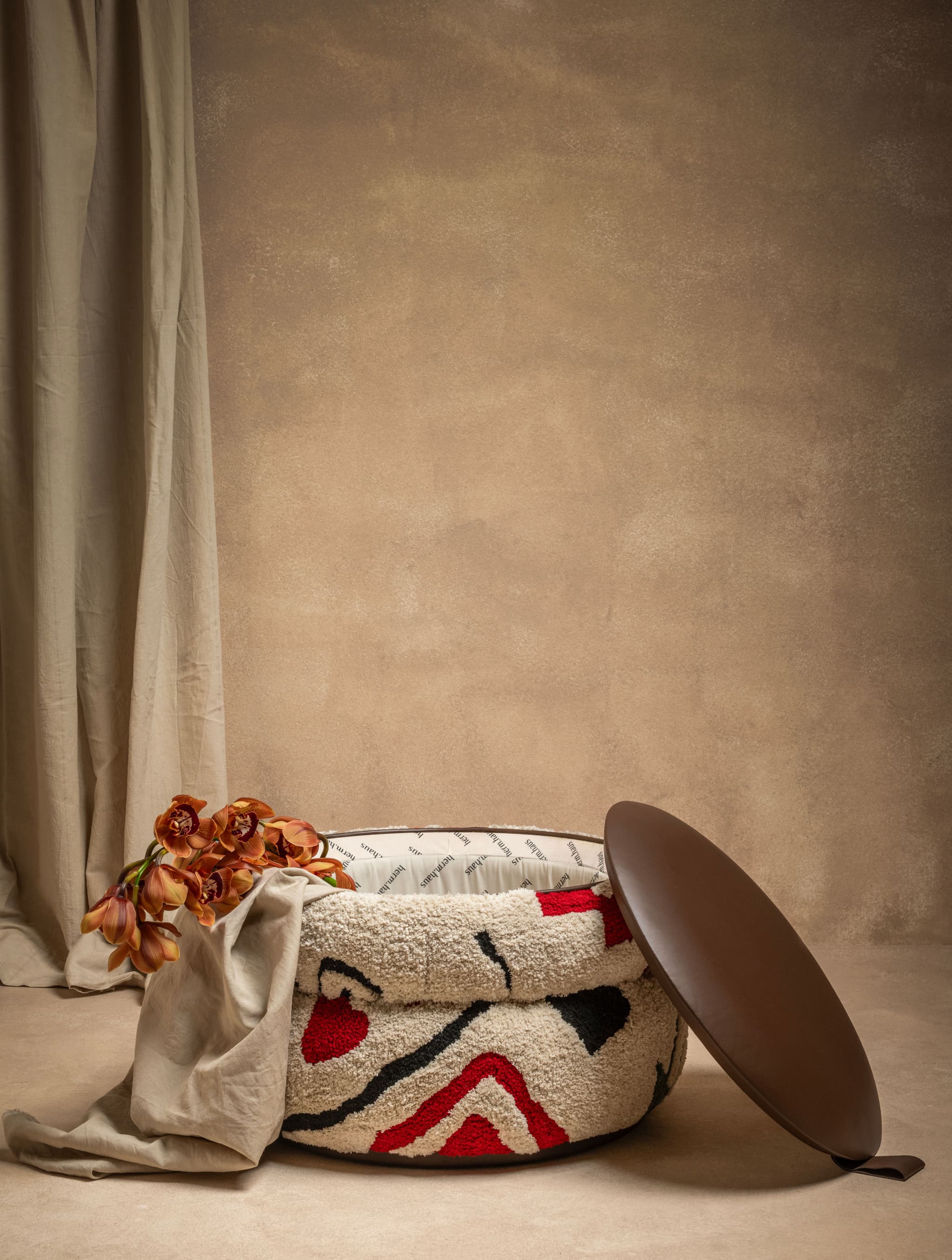 Dank Chest Pouf by Hermhaus